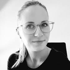 Brenda Koch's Instagram, Twitter & Facebook