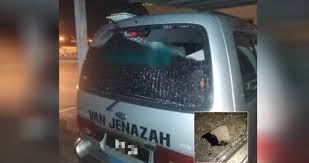 Ramai netizen memberikan reaksi terkejut melihat 'kemewahan' kereta mayat ini. Hari Itu Kubur Ini Van Jenazah Pula Metrotv
