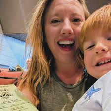 Last family gathering was just too beautiful. Lauren and Taylor opened up  their home and everyone had food to share with Myles and I after show  weekend three. So much playing with