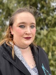 Erica Close's Instagram, Twitter & Facebook