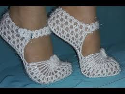 Gelin Patigi Orgu Su Nasil Yapilir Hazir Taban Uzerine Patik Modeli Cikarma Model Youtube Chinelos De Croche Sandalias De Croche Sapatinho De Croche