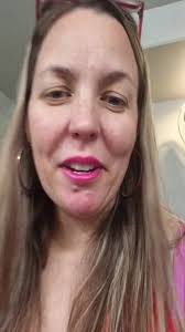 It's moving time for me and my family 📦 Did I mention I'm also helping a  client move in the same week? 😅 Need help decluttering or  packing/unpacking for a move? I'd