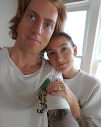 She said “yes” ☺️💍