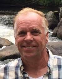 Shirley Moe's Instagram, Twitter & Facebook