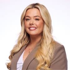 heresacutepicfromhisgradparty #theballonarrangementwastoptier  #nomoreembarrassingworkmumforp