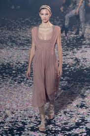 We did not find results for: Christian Dior Spring 2019 Ready To Wear Collection Vogue
