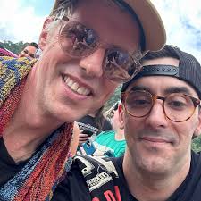 how does shipping work when buying multiple cards from one eBay seller?