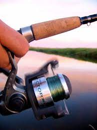 Someone new to fishing picks up a fishing rod every day. 6 Tips To Prevent Line Twist On A Spinning Reel Skyaboveus