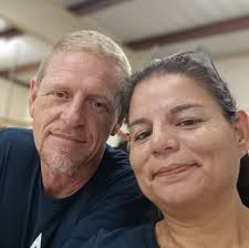 Are there piano lessons available for young kids in Mineral Wells?