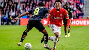 Afellay geniet van Tillman: 'Hoop van harte dat PSV die optie gaat lichten' 