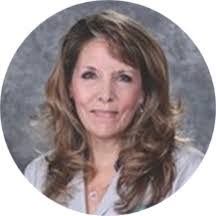 Karen Klawitter's Instagram, Twitter & Facebook