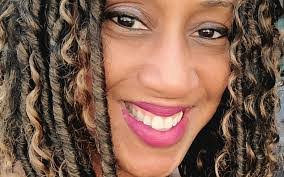 Victoria Hill's Instagram, Twitter & Facebook