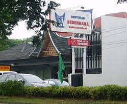 Ketika pergi ke daerah manapun, kita dengan mudah bisa menemukan restoran masakan padang atau rumah makan. Harga Menu Rm Padang Sederhana