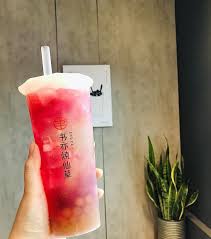 Repost Bobakweens Grape Fig Jelly Green Tea Shuyitealicious Mtl Bobaislife Bobatime Bobalove Bobatea Tea Te In 2021 Bubble Tea Supplies Fig Jelly Bubble Tea