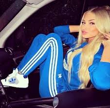 Résultat de recherche d'images pour "favim girl"