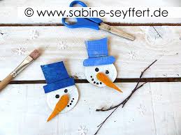Malvorlagen kinder pragen das schneemann. Diy Bastelidee Upcycling Fur Kinder Schneemann Als Geschenkanhanger Winterdeko Selbst Gemacht Blog Sabine Seyffert