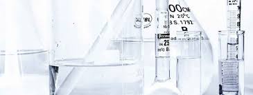 Perbedaan gelas ukur dan gelas kimia adalah, gelas ukur berfungsi untuk mengukur dan gelas. Cara Menggunakan Gelas Ukur Yang Harus Anda Ketahui Ibs