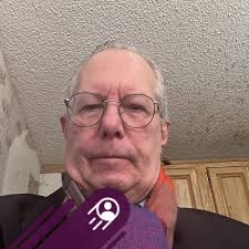 BARBRA STREISAND 📸 by Steve Schapiro. "... I arrived in Hollywood without  having my nose fixed, my teeth capped, or my name changed. That is very  gratifying to me ..." Barbra Streisand. Eoghan.