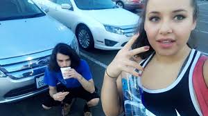 Johnny "Boogie" Smart's Memorial Website