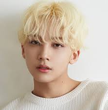 Yoon jeong han is a south korean singer and member of the idol group seventeen under pledis entertainment. Seventeen S Jeonghan Talks About Memorable Year And Birthday Wish List Soompi