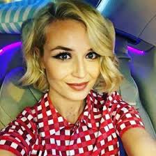 24 个Fashion sketch 点子| 时尚插画, 服装设计, 時尚插畫