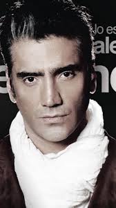 Transformación de Alejandro Fernández: Antes y Después