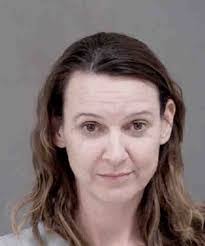 Bethany Pyle's Instagram, Twitter & Facebook