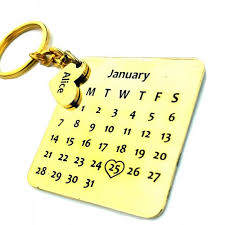 Celebrate another blissful year of your relationship with a thoughtful anniversary gift he'll love. Unique 6 Year Anniversary Gifts For Boyfriend Romantic Ideas To Surprise Him With And Tips On Buying Him Gifts Updated 2020