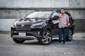 It has the sleek design with luxury features. 2018 Toyota Rush 1 5 G At Review Autodeal Philippines