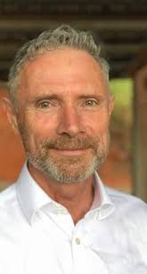 Beställ en personlig video från Glynn Nicholas