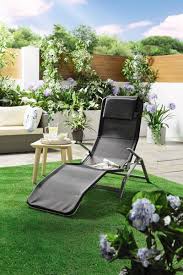 This week, the retailer announced that their faux stone fire pit will be back on sale this month for. This Two In One Grill And Firepit From Aldi Will Make Sure That The June Bank Holiday Is Lit