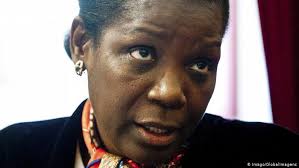 A ministra da justiça, francisca van dunem ampe rogério/lusa. Ministra Da Justica Portuguesa Diz Que Visita A Angola Excedeu As Expectativas Angola Dw 19 04 2019