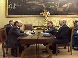 Five star, led by former comedian beppe grillo, won an unexpected 25. Bersani Tra Ricordi E Consigli Fare Lo Streaming Fu Utile Ora Serve Molta Generosita Corriere It