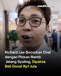 Pinkan Mambo dan suaminya, Arya Khan diundang sebagai bintang tamu dalam  podcast milik Richard Lee. Namun sebelum hadir di lokasi, Pinkan Mambo  sempat menghubungi Richard Lee untuk menawarkan donat dagangannya. Lucunya,  harga