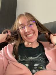 Amy Eide's Instagram, Twitter & Facebook