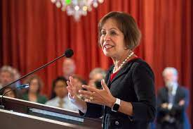 Usc Promised Transparency So Why Is It Acting Like The Kremlin Laist