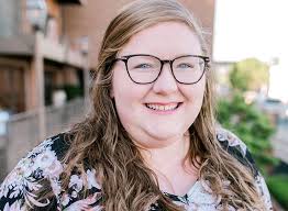 20 UNDER 40: Allison Leslie