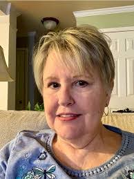 Debra Connolly's Instagram, Twitter & Facebook