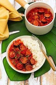 Rougail Saucisses Amandine Cooking En 2020 Recettes De Cuisine Recette De Plat Rougail Saucisse