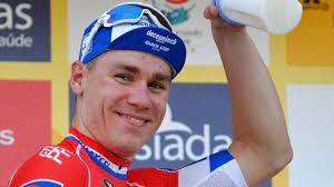 I was familiar with the track, i had raced it the year before. Accident On The Tour Of Poland Fabio Jakobsen In A Potentially Fatal Condition Fr24 News English
