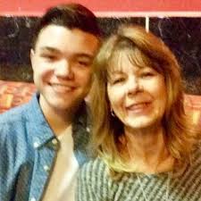 If you came to our GIRLS NIGHT OUT BINGO… THANK YOU!! 🤍 we had 98 girls  last night and it was so fun. Thank you to each and everyone of you!!