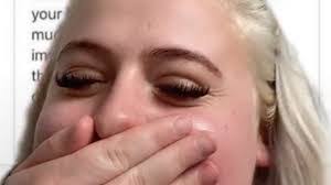 Hattie Rowe's Instagram, Twitter & Facebook