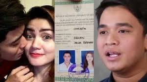 Kriss hatta bebas disambut tangis bahagia hilda kecewa berat cumicam 05 juli 2019. Bola Panas Diantara Hubungan Billy Syahputra Hilda Vitria Dan Kriss Hatta Terus Bergulir Ini Babak Terbaru Mereka