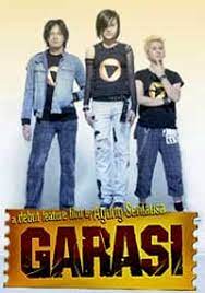 Album ini dirilis bersamaan dengan film g. Garasi Mira Lesmana Rp 5 M