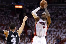 Here on sofascore livescore you can find all san antonio spurs vs miami heat previous results sorted by their h2h matches. Nba Finals Game 7 Live Blog Miami Heat Vs San Antonio Spurs Wsj