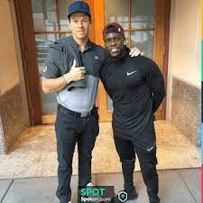 Sneakers Nike Epic React Flyknit Betrue Worn By Kevin Hart On His Instagram Account Kevinhart4real Spotern