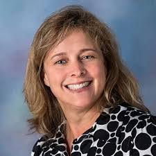 Tracey Rhoades's Instagram, Twitter & Facebook