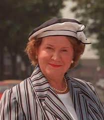 Patricia Routledge in Keeping Up Appearances