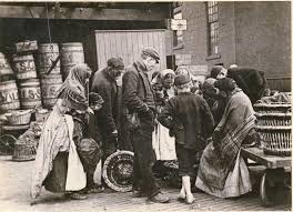 Newcastle Quayside Possibly Near The Fish Market Fish Seller And Small Crowd Gathered Around Tyne Wear Arc Newcastle Newcastle Upon Tyne North Shields