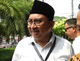 Edisi fadli zon official kali ini kedatangan seorang tokoh, peneliti, sejarawan, bapak batara hutagalung. Bpn Kritik Wiranto Manfaatkan Pemilu Lewat Cerita Mei 1998
